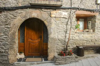 Fachada o entrada de CASA DONDELA