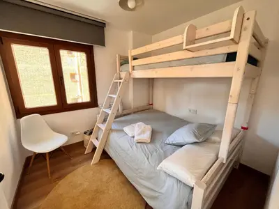 Plano de Fantástico apartamento con vistas en Esterri