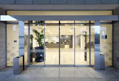 Fachada o entrada de Exe Zaragoza WTC