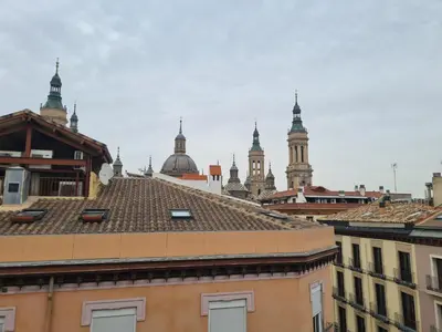 Vista general de Zaragoza o vista desde el apartamento