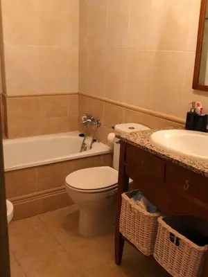Un baño de CHECK IN CASAS Casa Elson
