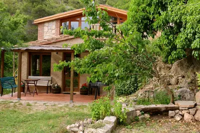 Jardín al aire libre en Casa ecológica en plena naturaleza