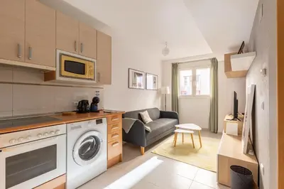 Una cocina o zona de cocina en AR6 - Piso 2 dormitorios a 5 minutos del Pilar, posibilidad de parking no incluido