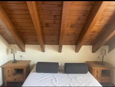 Cama o camas de una habitación en Apartamento Duplex Esterri ideal para familias