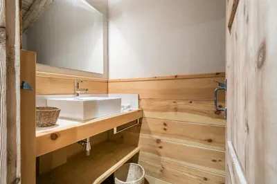 Un baño de Casa Pleta de Baqueira Deluxe by Totiaran