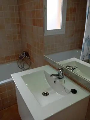 Un baño de CA L'AIDA RURAL