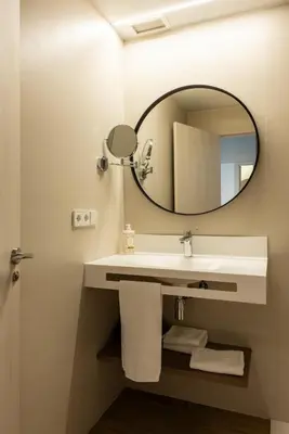 Un baño de Silken Puerta de Irati