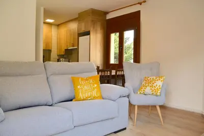 Zona de estar de Apartament familiar amb vistes i cèntric by RURAL D'ÀNEU