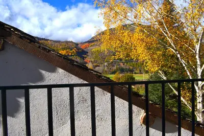 Vista general de una montaña o vista desde el apartamento
