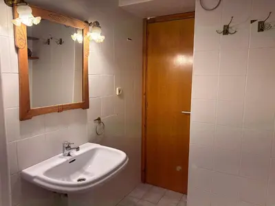 Un baño de Chimenea en invierno, piscina en verano - Herbasabina 3