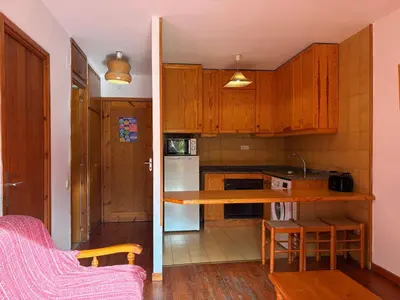Una cocina o zona de cocina en Planta baja con piscina y barbacoa- La experiencia perfecta - Herbasabina 1