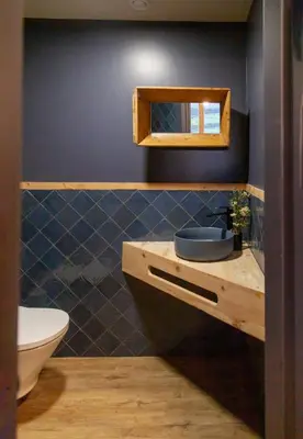 Un baño de Casa amb jacuzzi privat, Cal Rossa