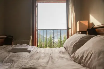 Cama o camas de una habitación en Casa Rural Uría - Ubicación perfecta, rodeado de naturaleza, vistas espectaculares
