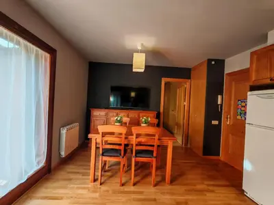 Una cocina o zona de cocina en Cómodo y equipado, ideal para tu estancia en la Vall de Boí - Erta 1