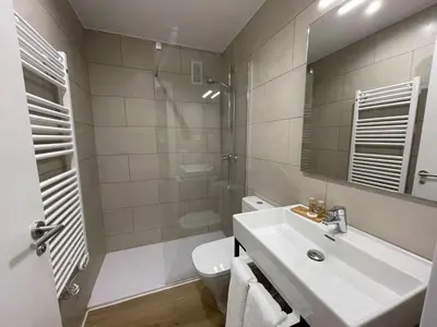 Un baño de Apartamentos La Solana