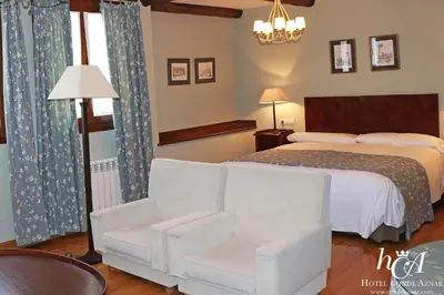 Cama o camas de una habitación en Conde Aznar