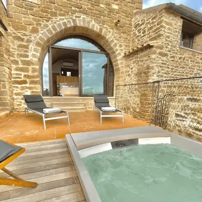 Torre Medieval de Queralt & Spa