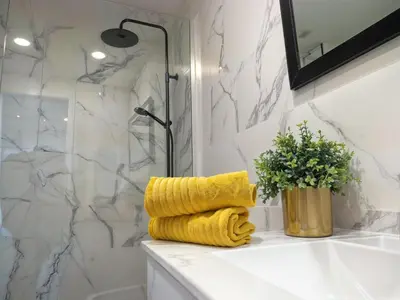 Un baño de Gran piso pleno centro. Plaza del Pilar + Desayuno