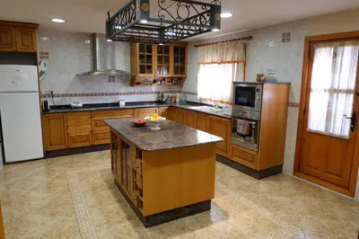 Una cocina o zona de cocina en Mas de la Vall del Frare