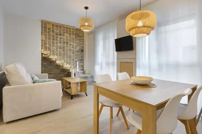 Zona de estar de Apartamentos La muralla de Jaca