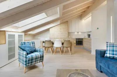 Una cocina o zona de cocina en Apartamentos La muralla de Jaca