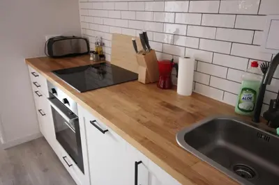 Una cocina o zona de cocina en Cómodo piso en el Pirineo Aragonés