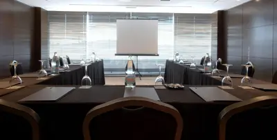 Zona business o sala de conferencias en Hotel Zenit Pamplona