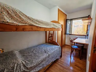 Cama o camas de una habitación en Con espacio y tranquilo, comodidad máxima para la família - Besiberri 6