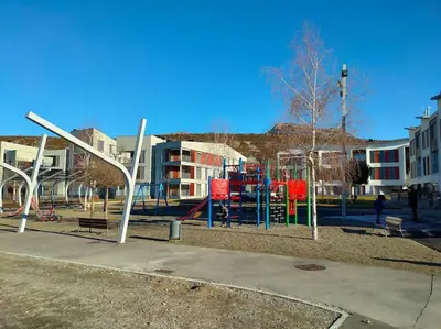 Zona de juegos infantil en Apartamento en Las margas Golf