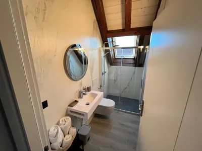Un baño de HOTEL RURAL BASQUE IRATI