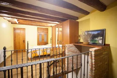Una televisión o centro de entretenimiento en CASA CARRANCLANC