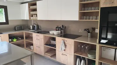 Una cocina o zona de cocina en Aran Hostel