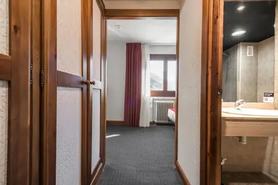 Un baño de SNÖ Hotel Formigal