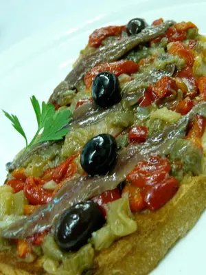 Comida en o cerca de este hotel