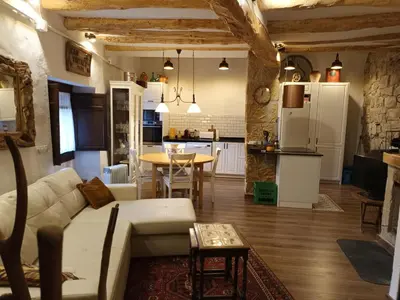 Una cocina o zona de cocina en Can vinyals 1979