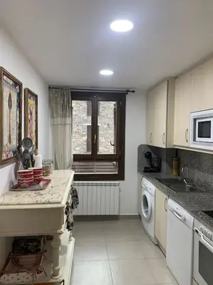 Una cocina o zona de cocina en Casa Sesué ideal para familias