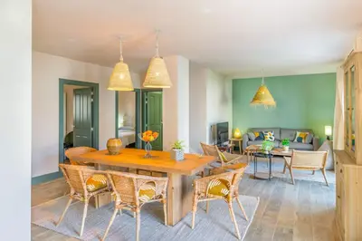 Zona de estar de Espaciosa casa rural con amplio jardin y barbacoa