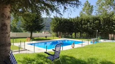 Piscina en o cerca de Rincón de Líerde