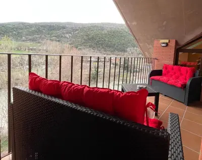 Un balcón o terraza de APARTAMENTOS RioMonte 5 - DeLuxe con Jacuzzi