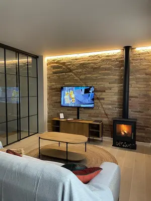 Una televisión o centro de entretenimiento en Casa Tai