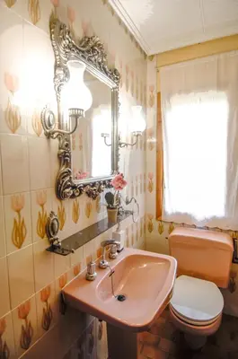 Un baño de VILLA AFRICA