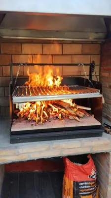 Barbacoa disponible para clientes en the country house